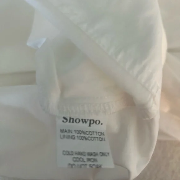 Showpo White V-Neck Puff Sleeve Maxi Dress Size 4 - Picture 12 of 15